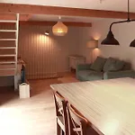 Kapera Vendégház Macaye