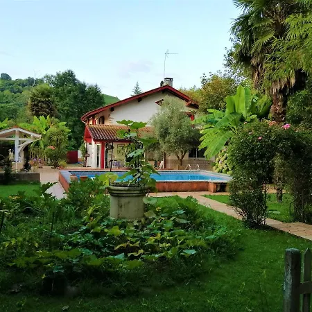 Guest house Kapera Macaye