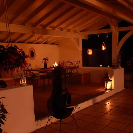 Kapera Konukevi Macaye