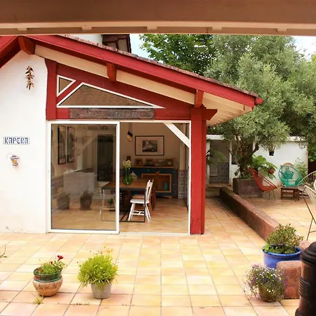 Kapera * Macaye
