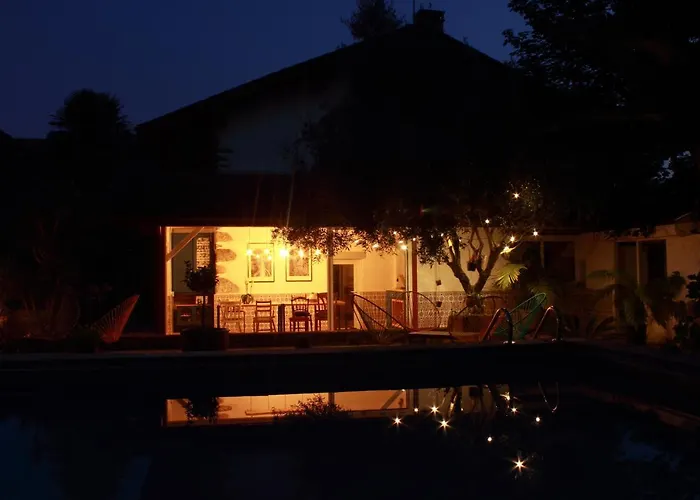 Πανσιόν Kapera