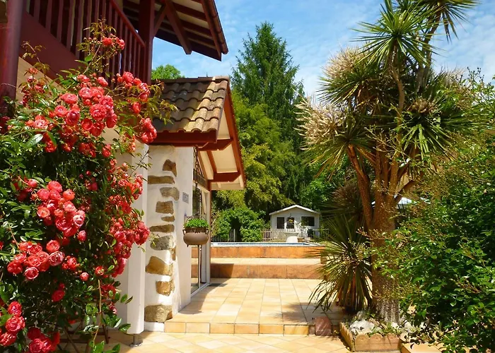 Πανσιόν Kapera Macaye